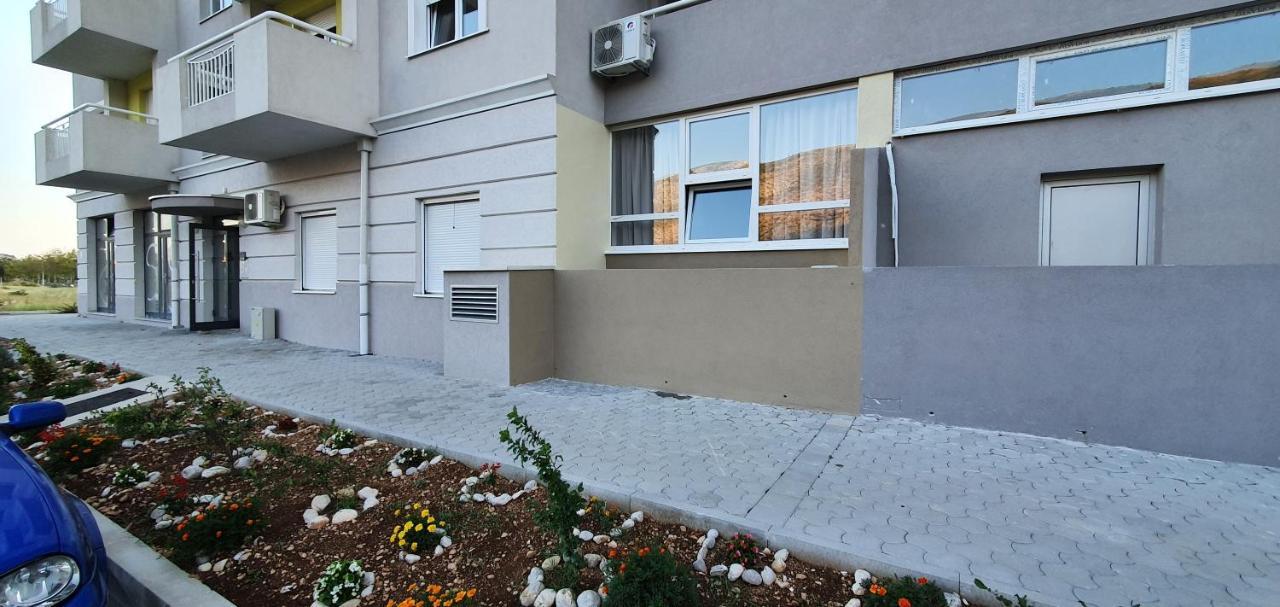 מוסטר Apartmani Dolina Sunca מראה חיצוני תמונה