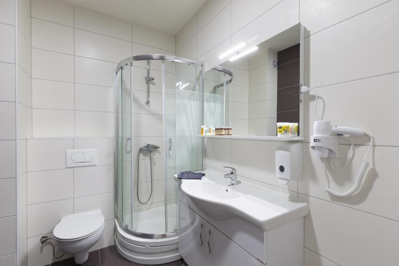 מוסטר Apartmani Dolina Sunca מראה חיצוני תמונה