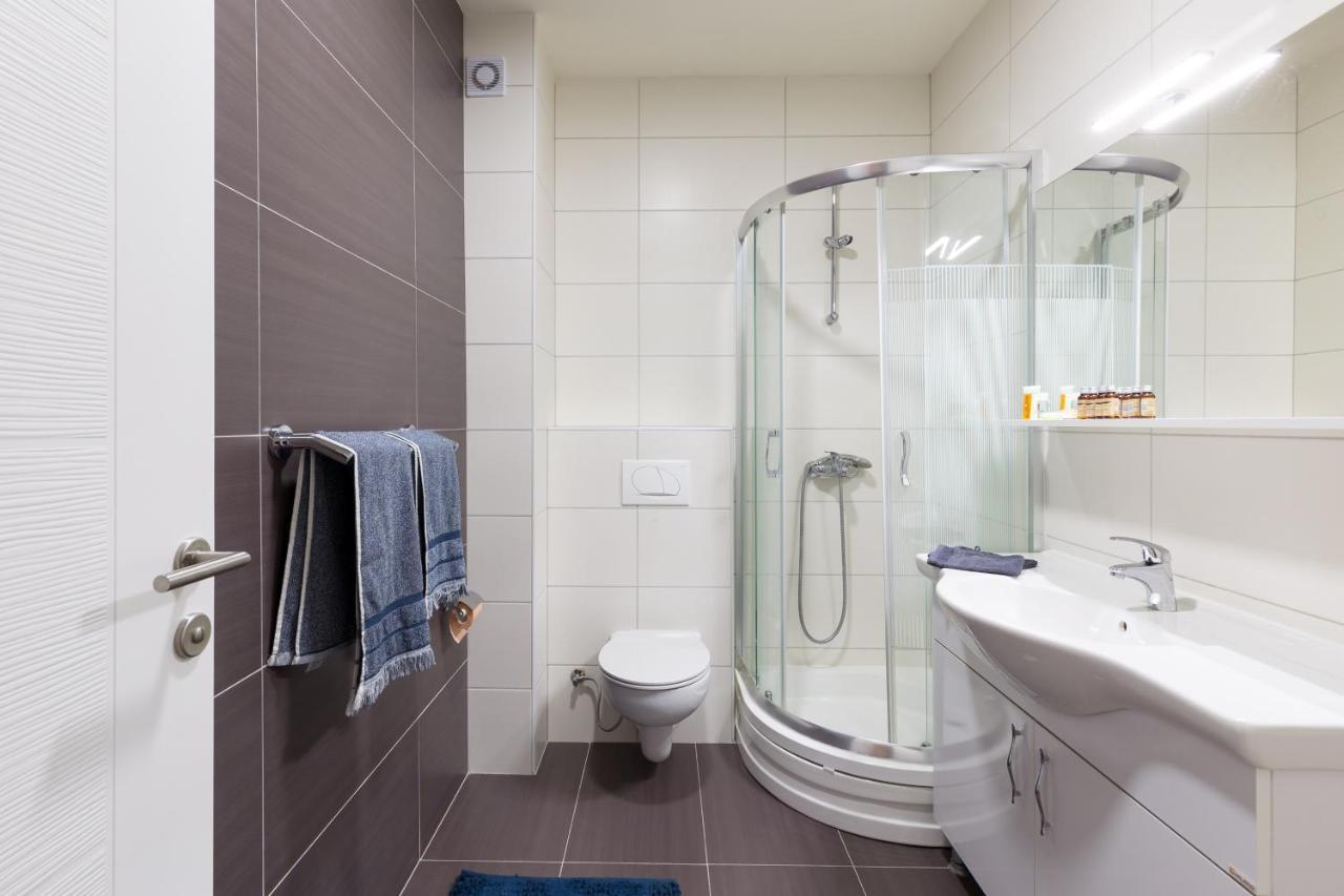 מוסטר Apartmani Dolina Sunca מראה חיצוני תמונה