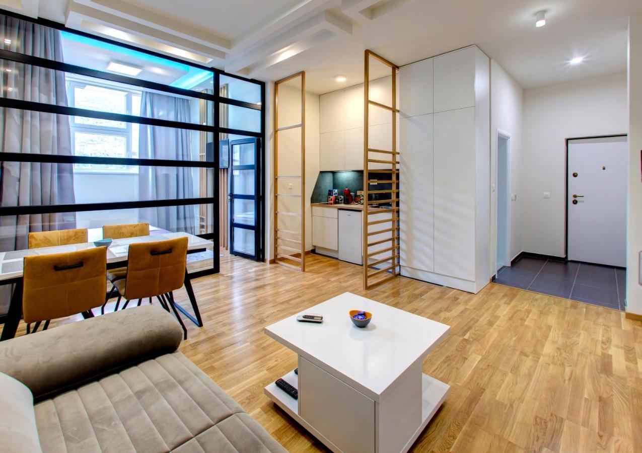 מוסטר Apartmani Dolina Sunca מראה חיצוני תמונה
