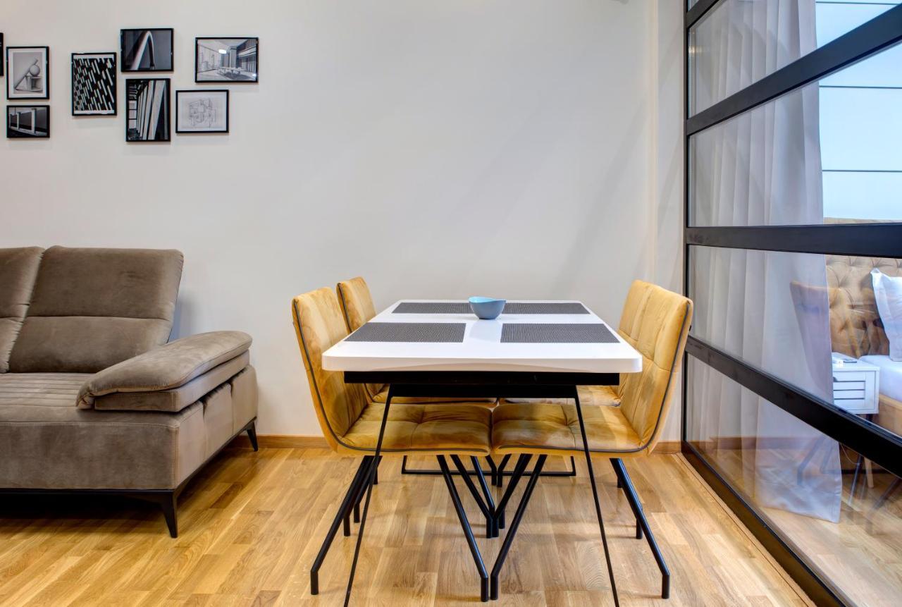 מוסטר Apartmani Dolina Sunca מראה חיצוני תמונה