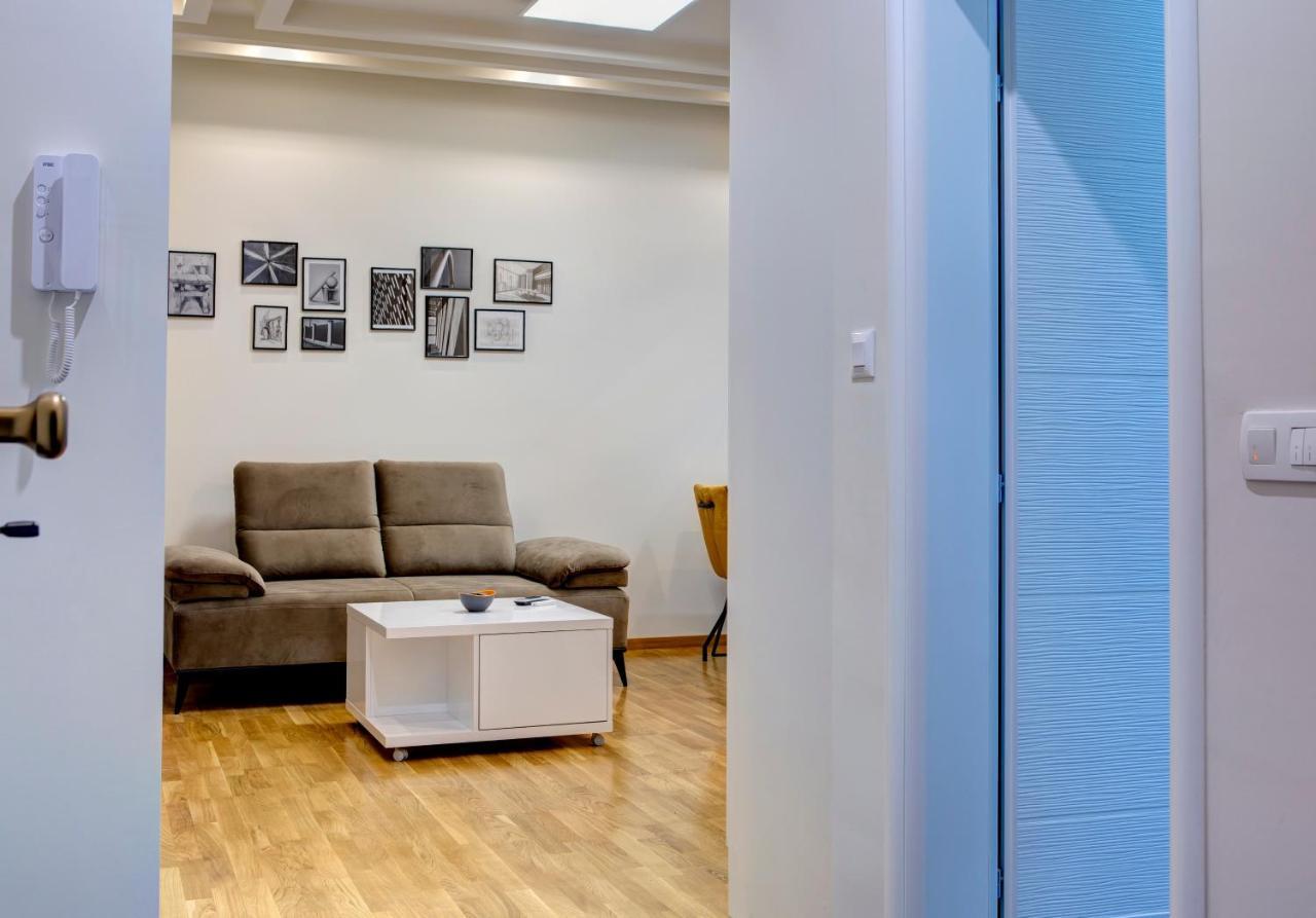 מוסטר Apartmani Dolina Sunca מראה חיצוני תמונה