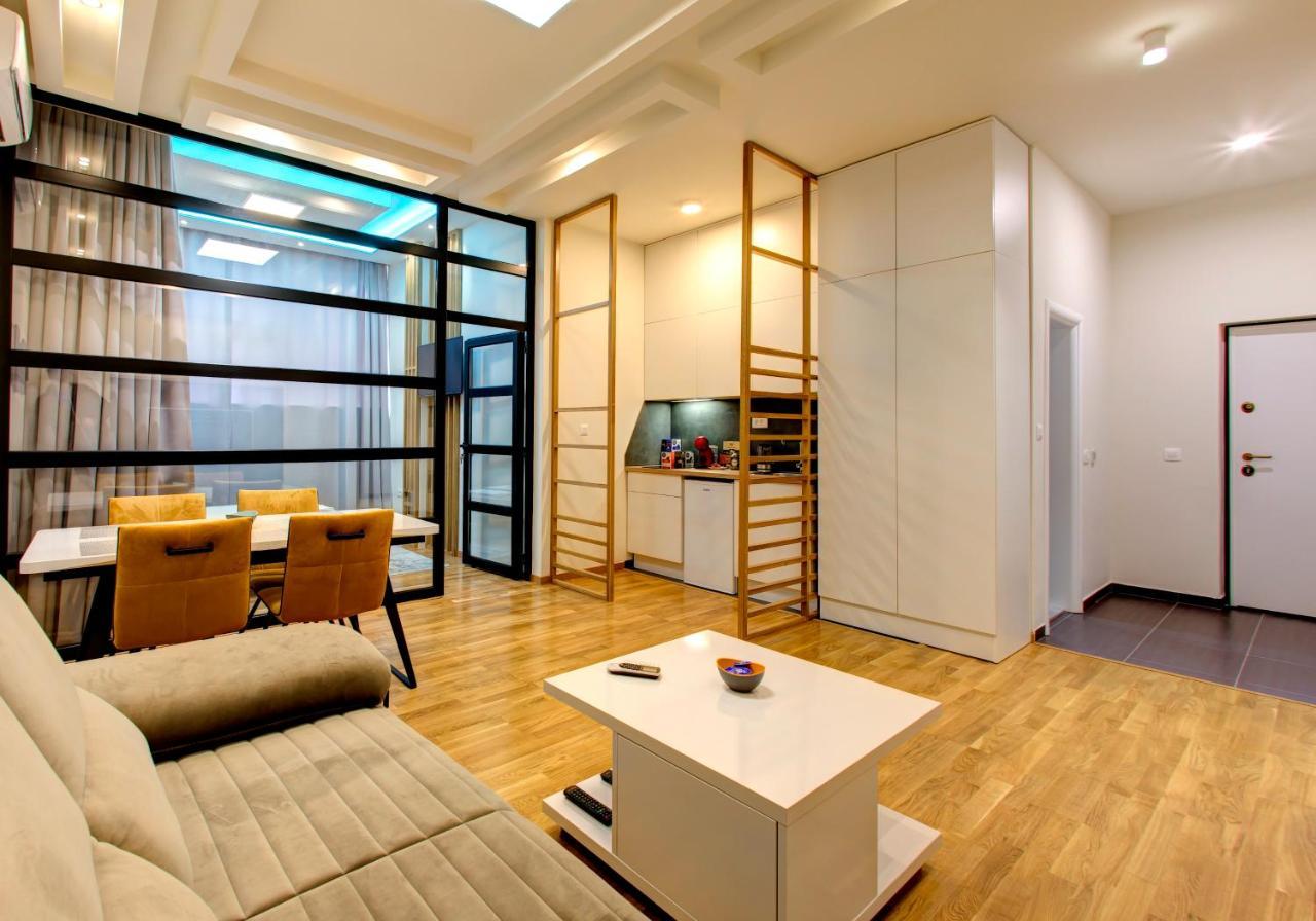 מוסטר Apartmani Dolina Sunca מראה חיצוני תמונה